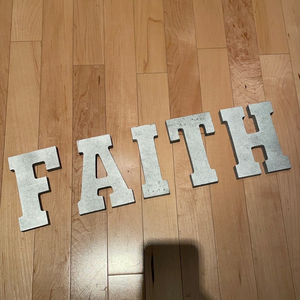Faith decor sign